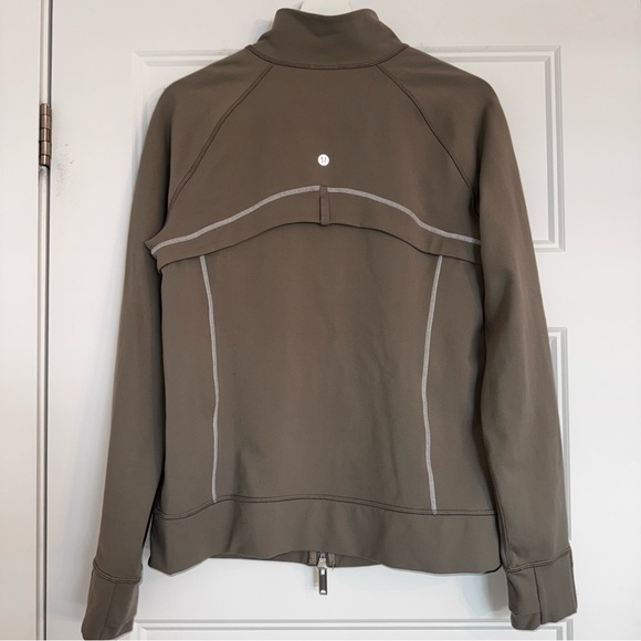 NWOT Lululemon Athletica Define Track Jacket Luon - Warm Ash Grey/White - Size 8 - Picture 9 of 11